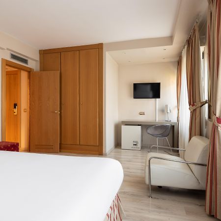 Hotel Crisol Almirante Bonifaz à Burgo Extérieur photo