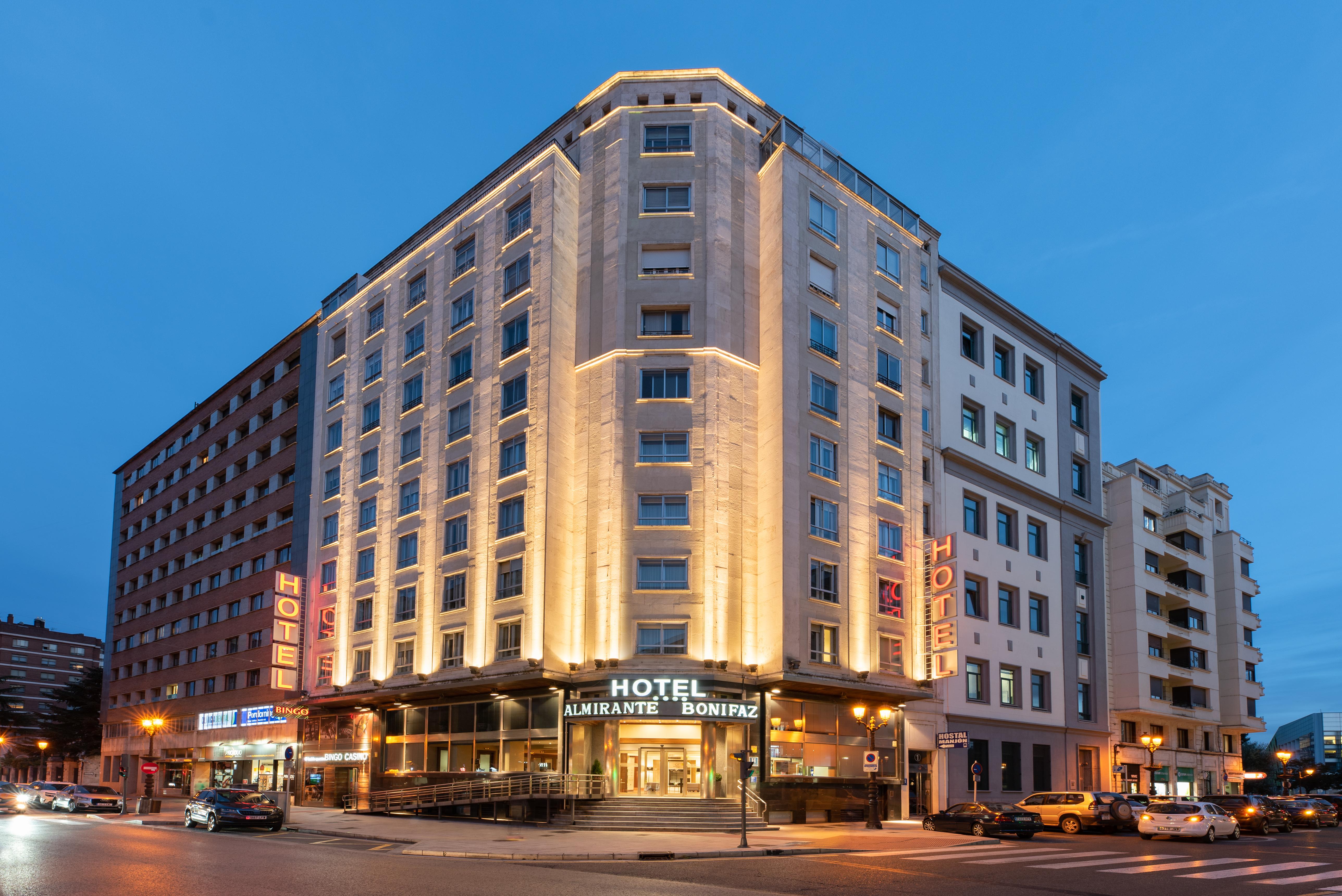 Hotel Crisol Almirante Bonifaz à Burgo Extérieur photo