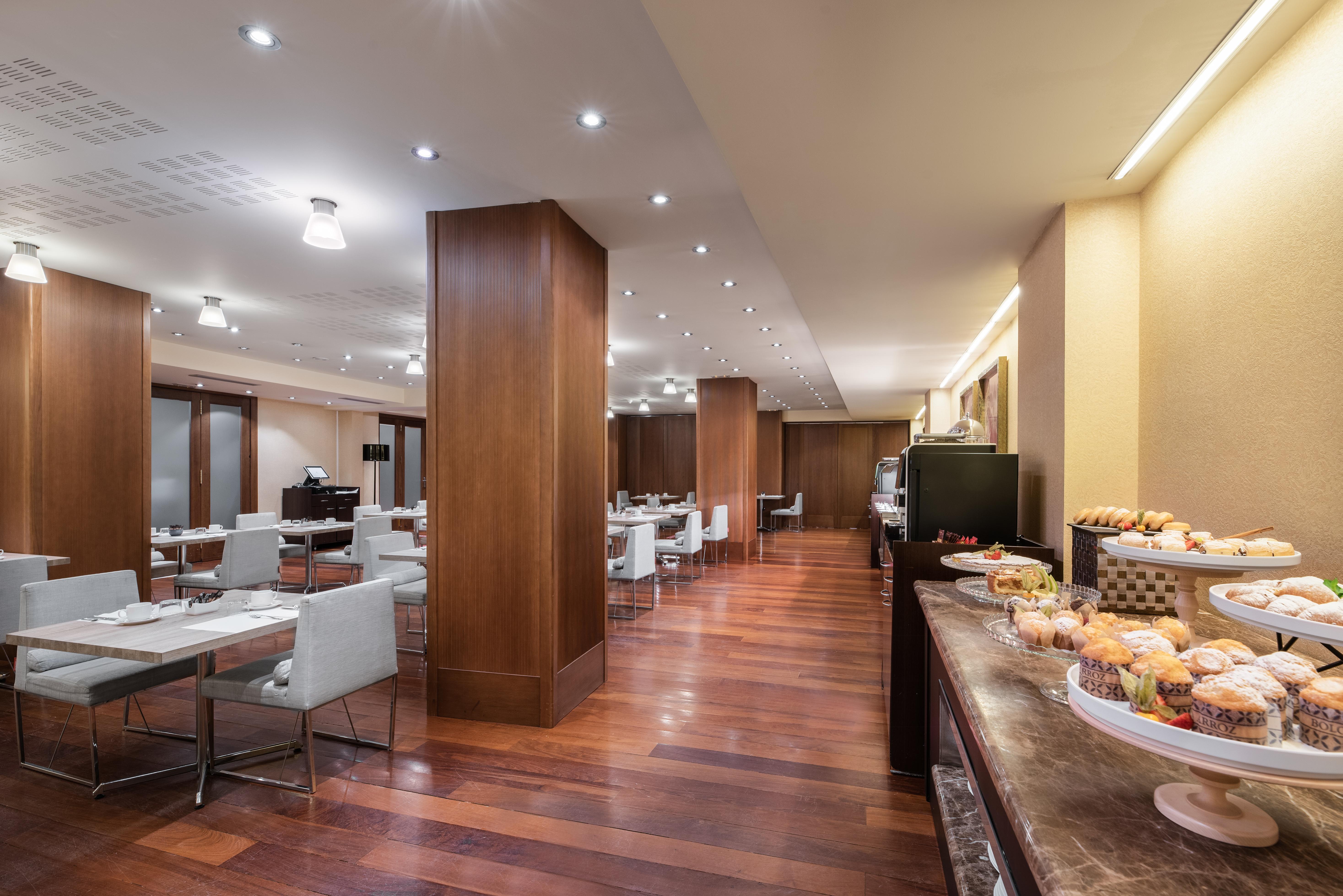 Hotel Crisol Almirante Bonifaz à Burgo Extérieur photo