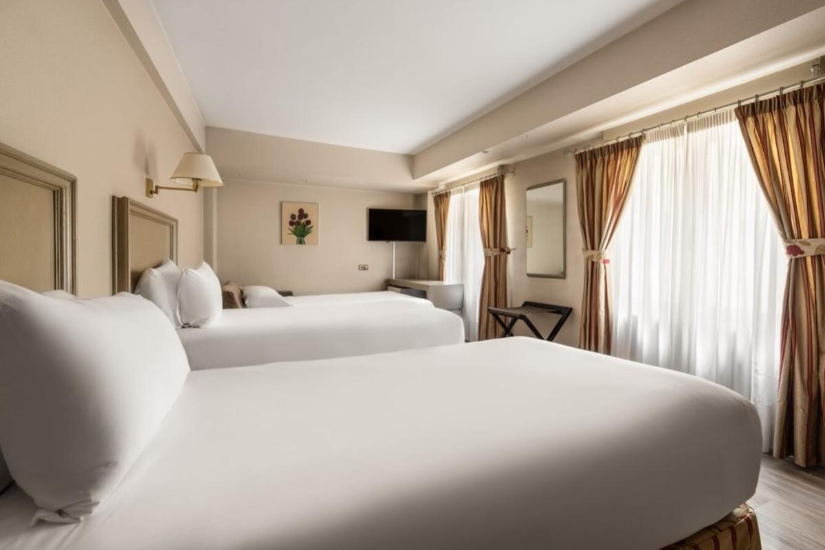 Hotel Crisol Almirante Bonifaz à Burgo Extérieur photo