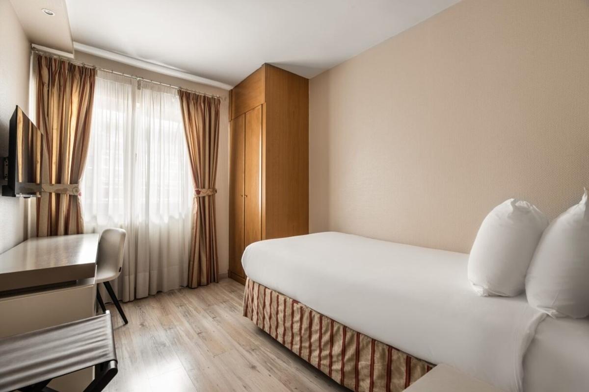 Hotel Crisol Almirante Bonifaz à Burgo Extérieur photo