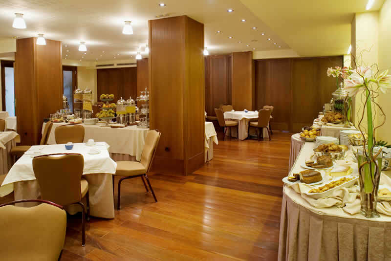 Hotel Crisol Almirante Bonifaz à Burgo Extérieur photo